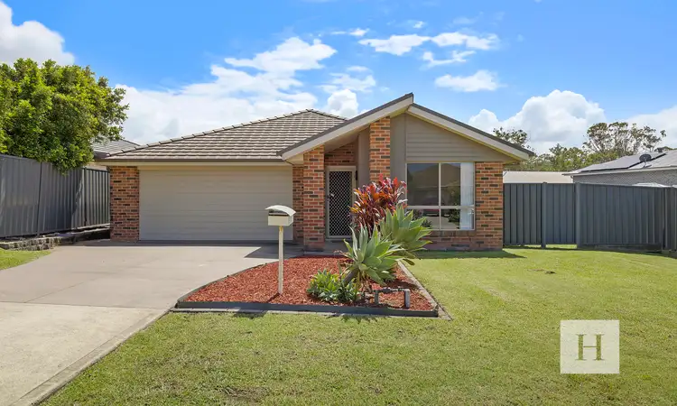 3 Frank Avenue, Wadalba NSW 2259