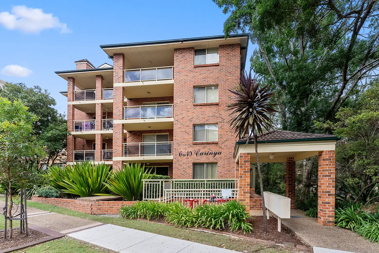 Main view of Homely unit listing, 15/6-10 Gray Street, Sutherland NSW 2232
