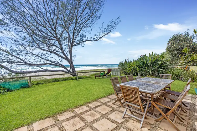 2 Wave Street, Mermaid Beach QLD 4218