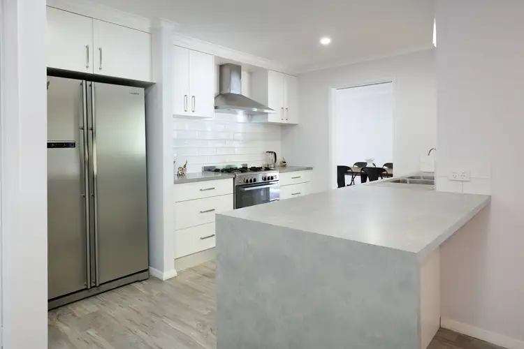 Fifth view of Homely house listing, 72 Chapple Street, Wodonga VIC 3690
