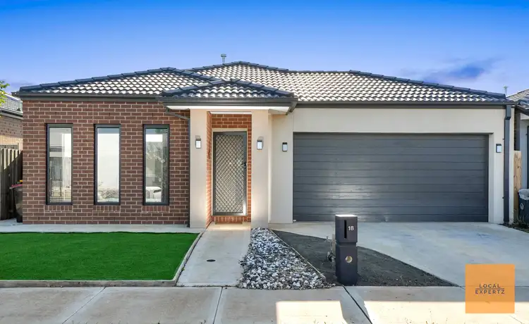 18 Hawkestone Street, Melton South VIC 3338