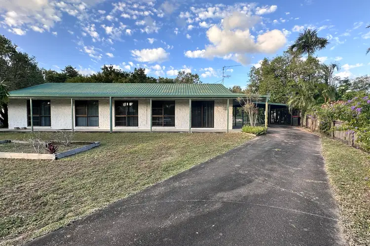 6 Fuchsia Court, Bushland Beach QLD 4818