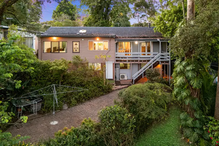 54 Ula Crescent
