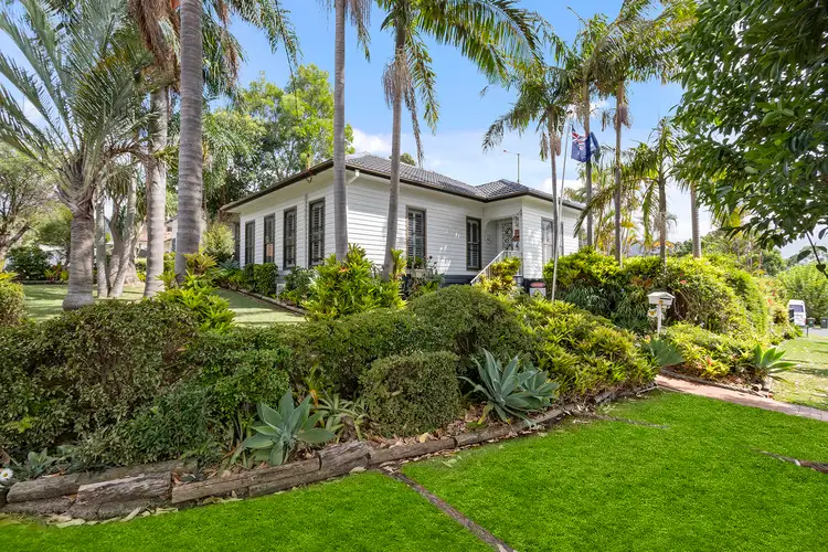 10 Bassett Street, Fairy Meadow NSW 2519