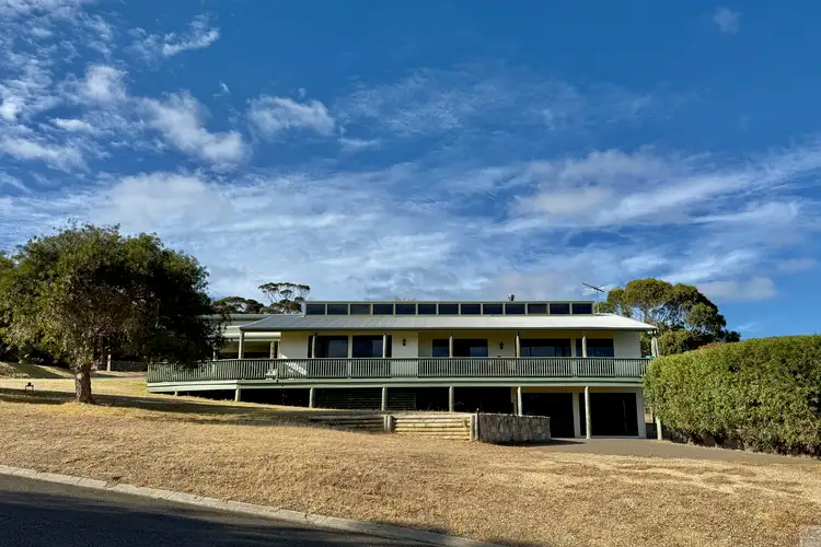 2 Pelican Street, Penneshaw SA 5222