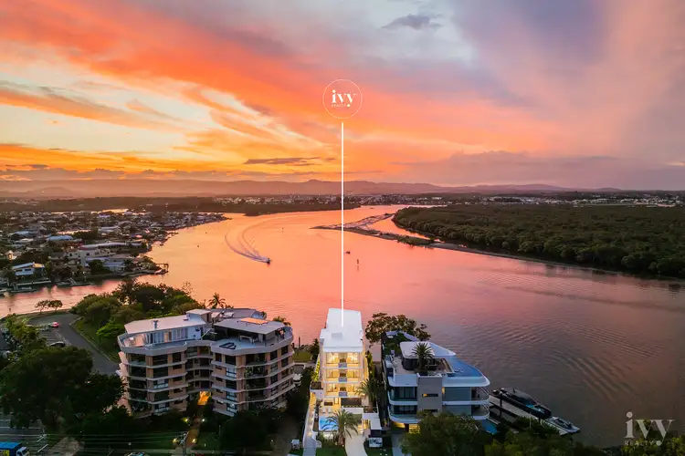 2/4 Paradise Parade, Paradise Point QLD 4216