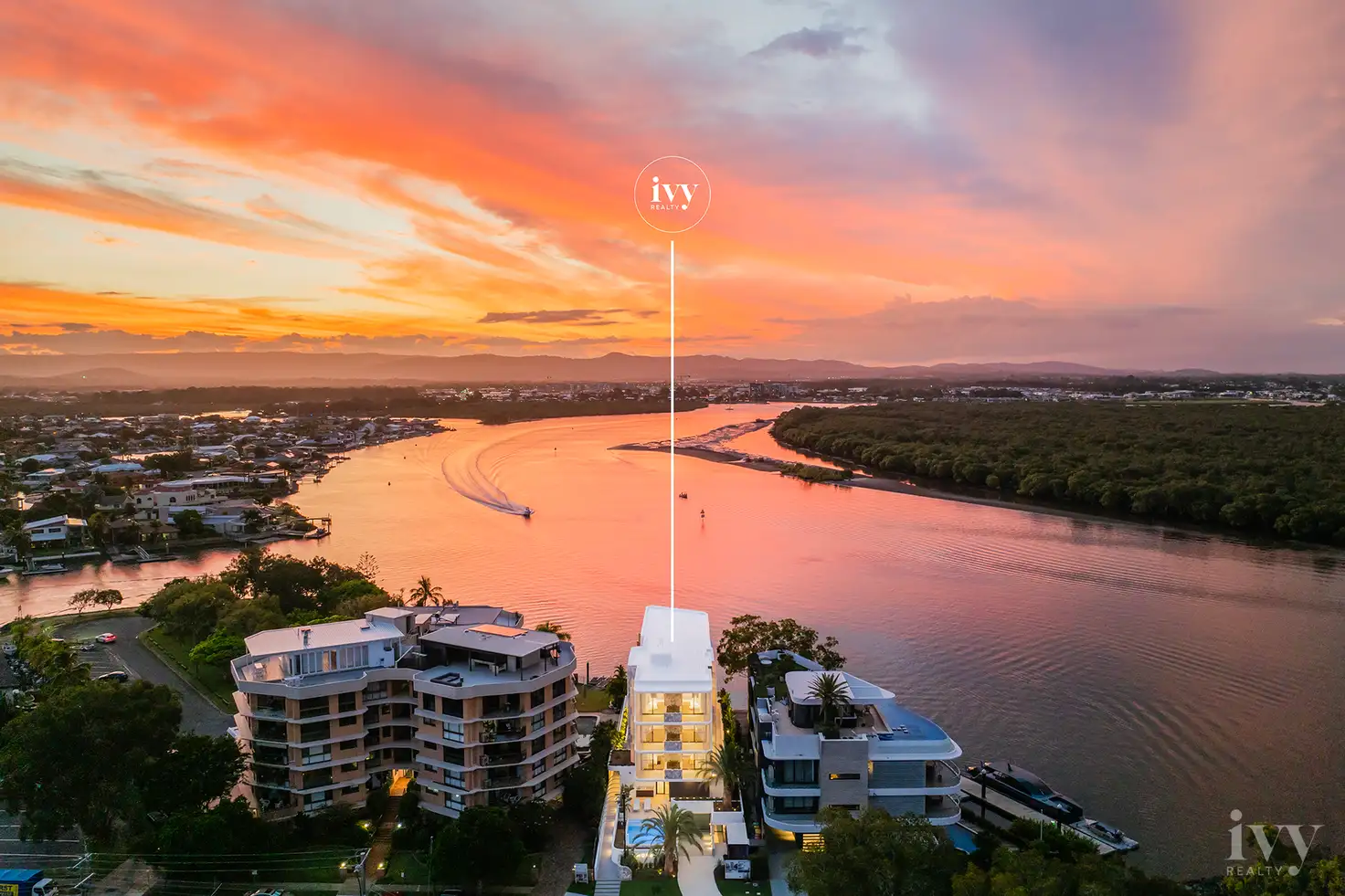 Main view of Homely unit listing, 2/4 Paradise Parade, Paradise Point QLD 4216