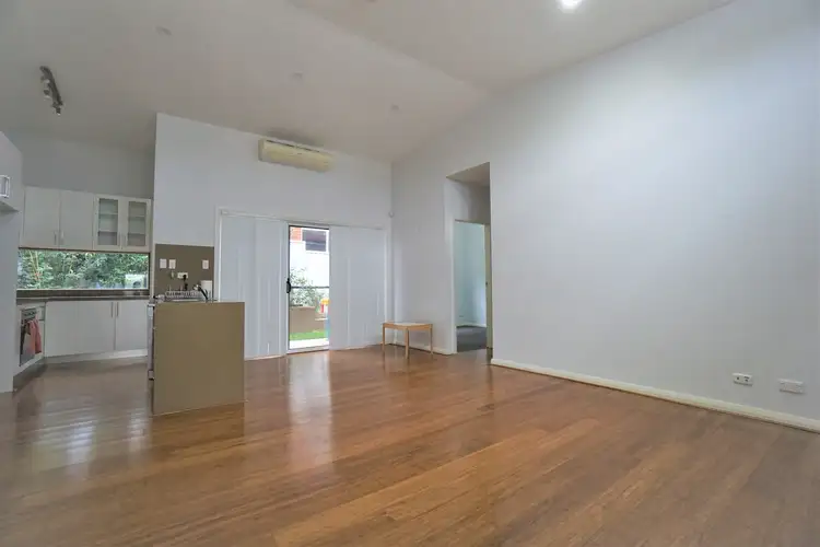 2/12 Farnell Street, West Ryde NSW 2114
