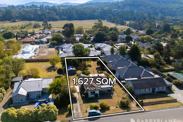 Second view of Homely house listing, 7 Evelyn Grove, Healesville VIC 3777