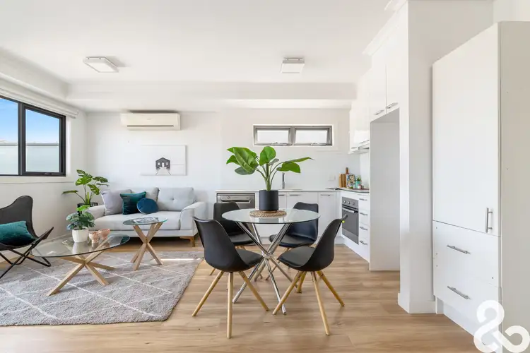 5/239 St Georges Road