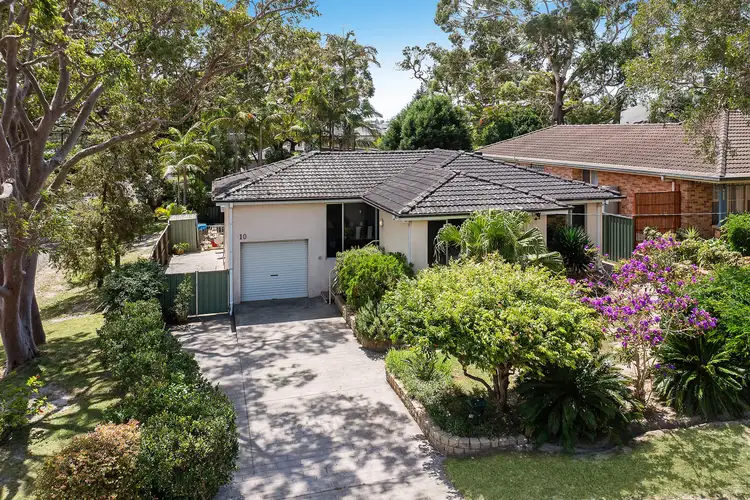 10 Rushby Street, Bateau Bay NSW 2261