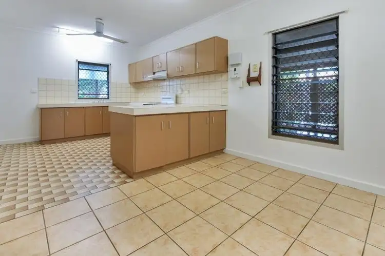 166 Tiwi Gardens