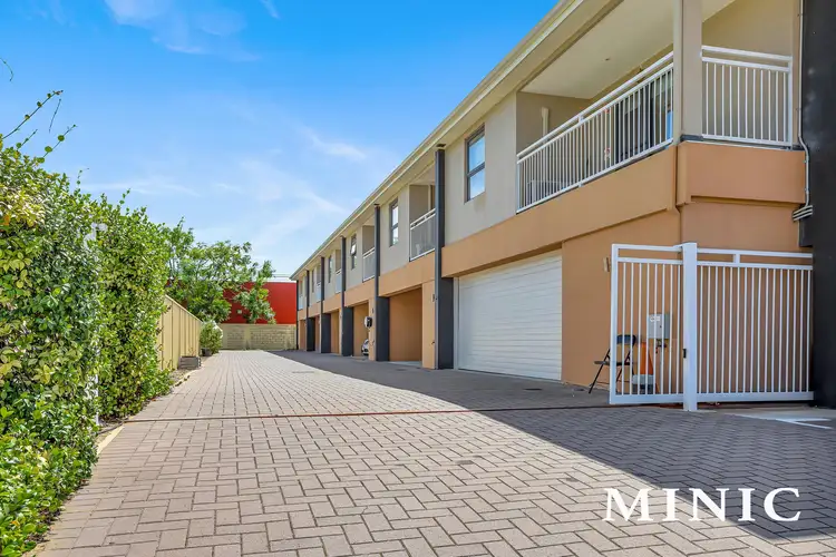 6/6 Oak Street, Cannington WA 6107