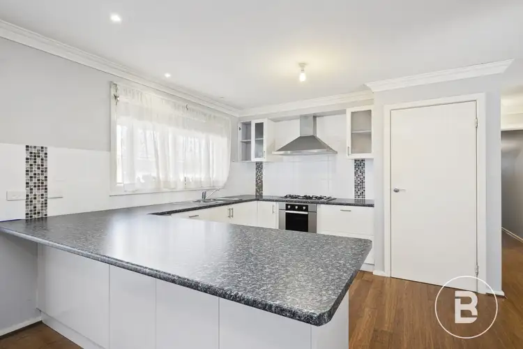 9 Albert Street, Carisbrook VIC 3464