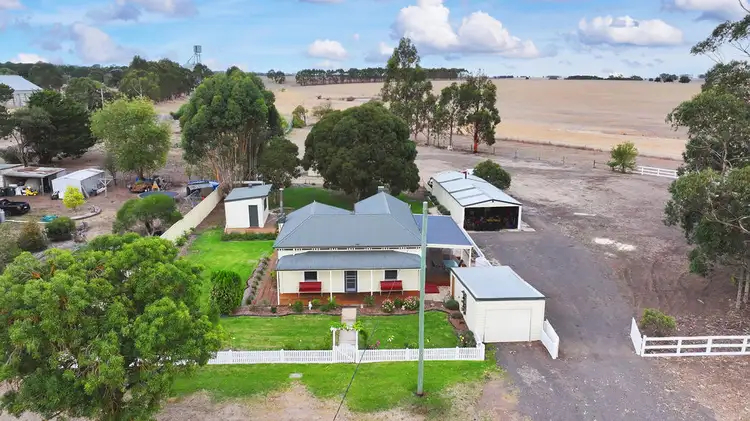 Second view of Homely house listing, 6 Lismore Road, Skipton VIC 3361