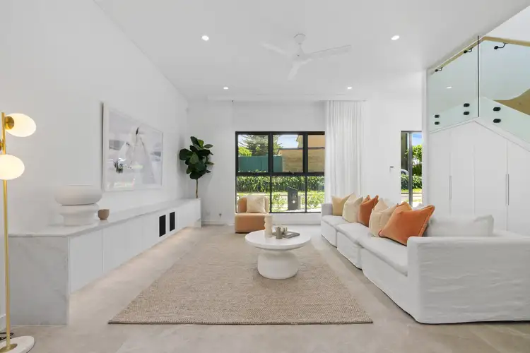 31A Warburton Street