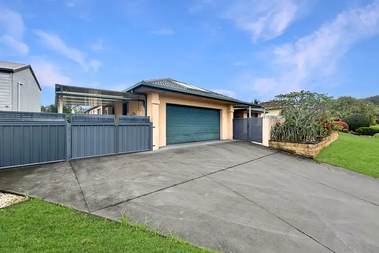22 Crystal Drive, Sapphire Beach NSW 2450