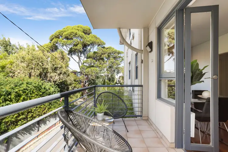 Fifth view of Homely apartment listing, 6/2 Robe Street, St Kilda VIC 3182