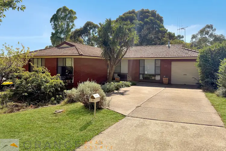 22 Northstoke Way, Orange NSW 2800