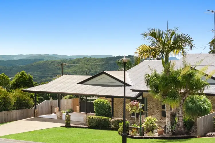 9 Courcheval Terrace, Mons QLD 4556