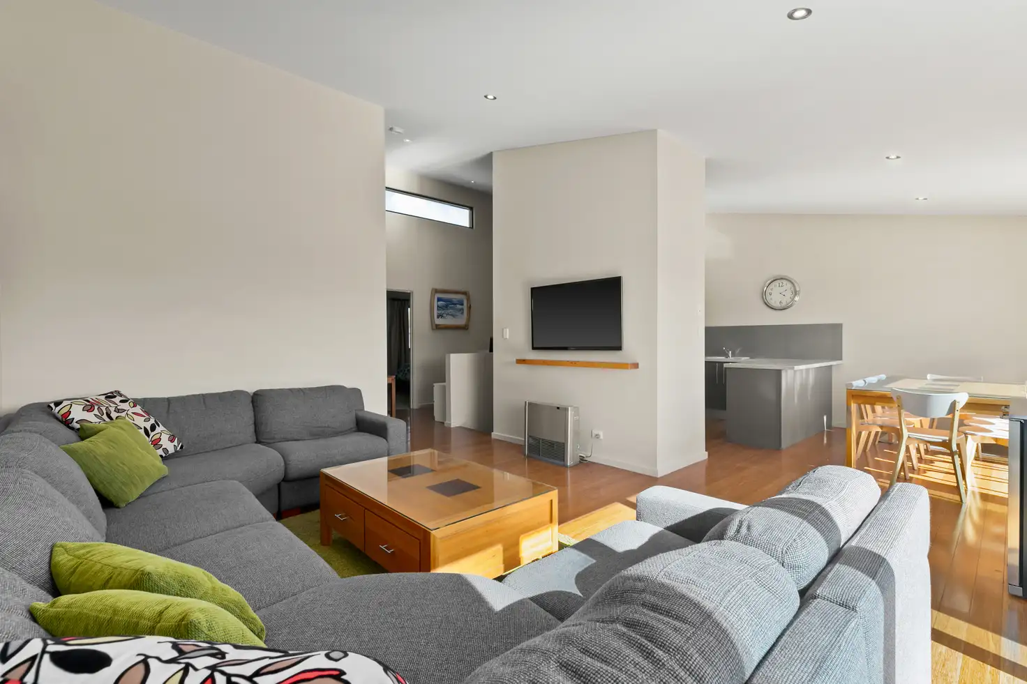 Main view of Homely townhouse listing, 3/23-25 Kirwan Close, Jindabyne NSW 2627