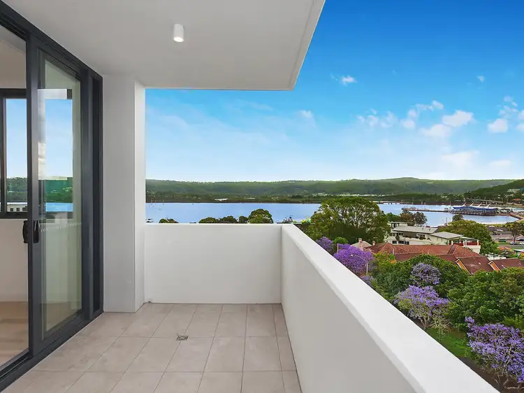 309/148A Albany Street, Point Frederick NSW 2250