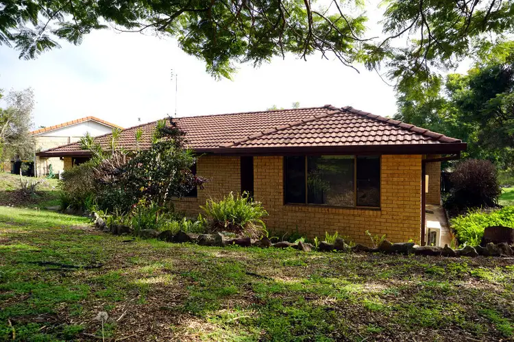 7 Peppermint Place