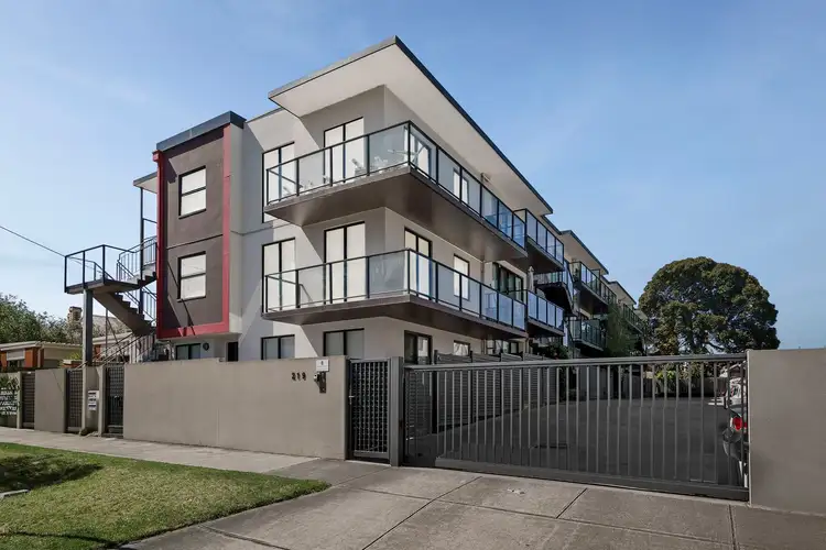 18/219 Watton Street, Werribee VIC 3030