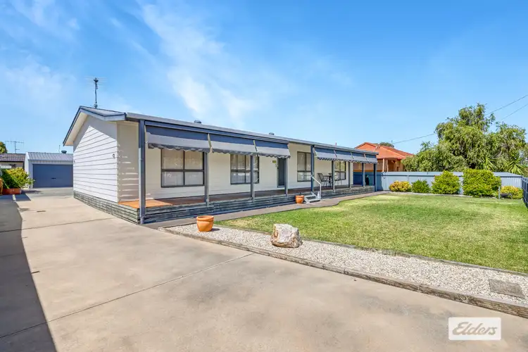 118 High Street, Howlong NSW 2643