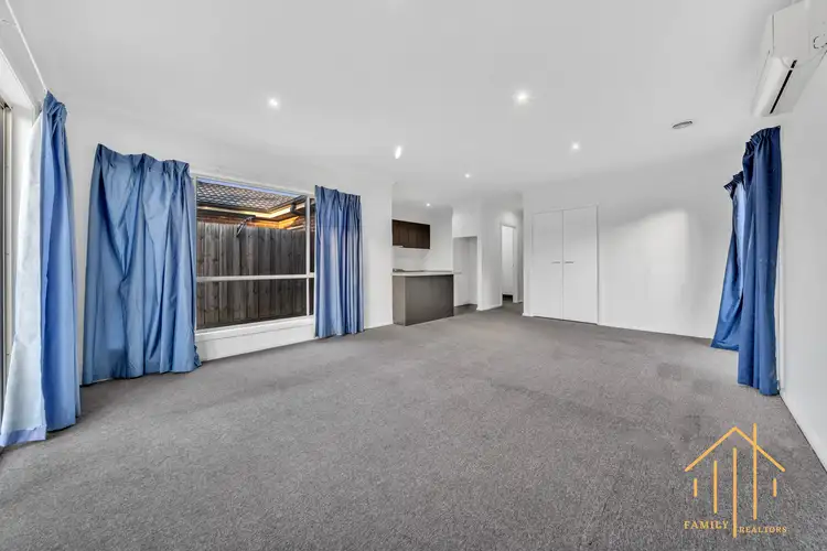 Fifth view of Homely unit listing, 3/16-18 Phelan Drive, Cranbourne North VIC 3977