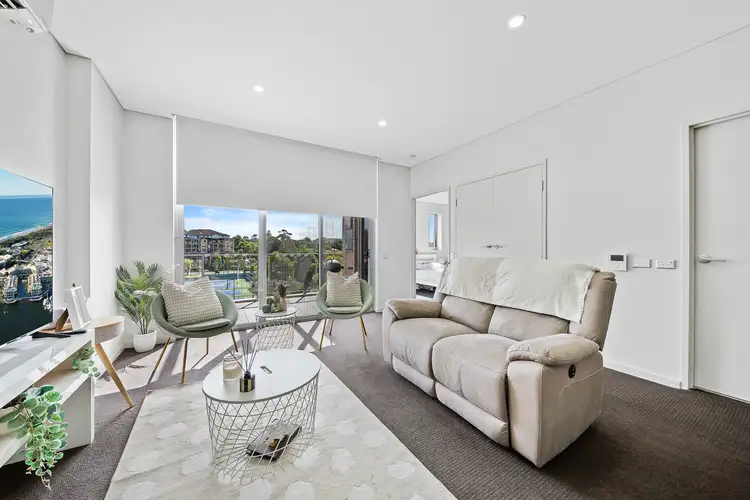 Main view of Homely unit listing, 301/42-44 Park Avenue, Waitara NSW 2077
