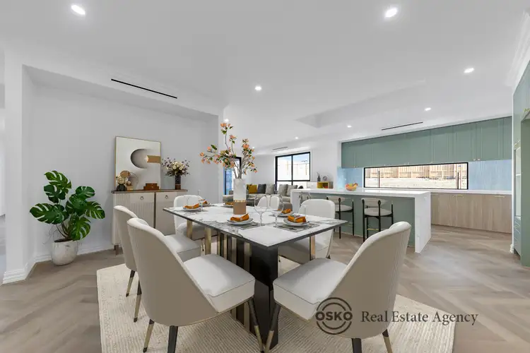 33 Hollyhoke Drive, Maddingley VIC 3340