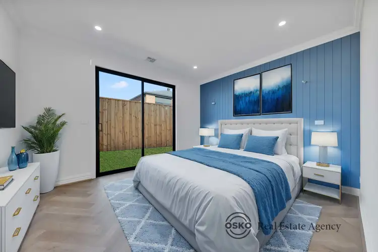 33 Hollyhoke Drive, Maddingley VIC 3340