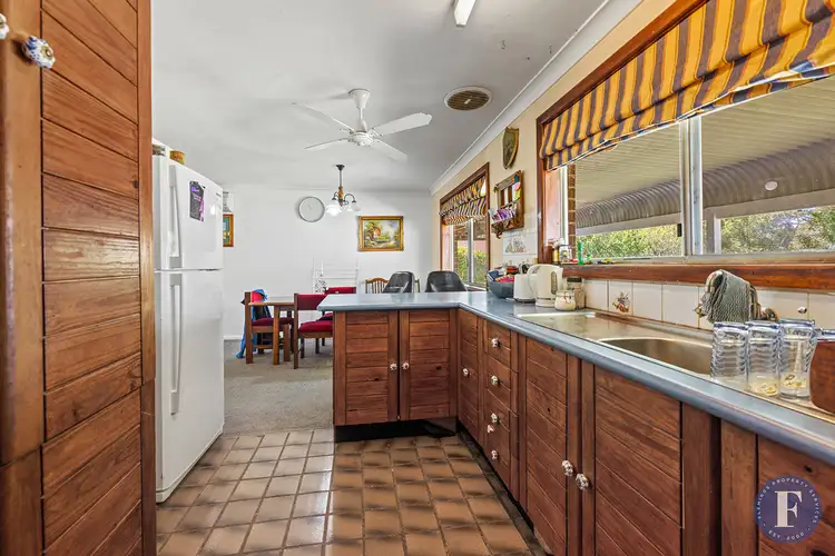 Fifth view of Homely house listing, 82 Farm Street, Boorowa NSW 2586