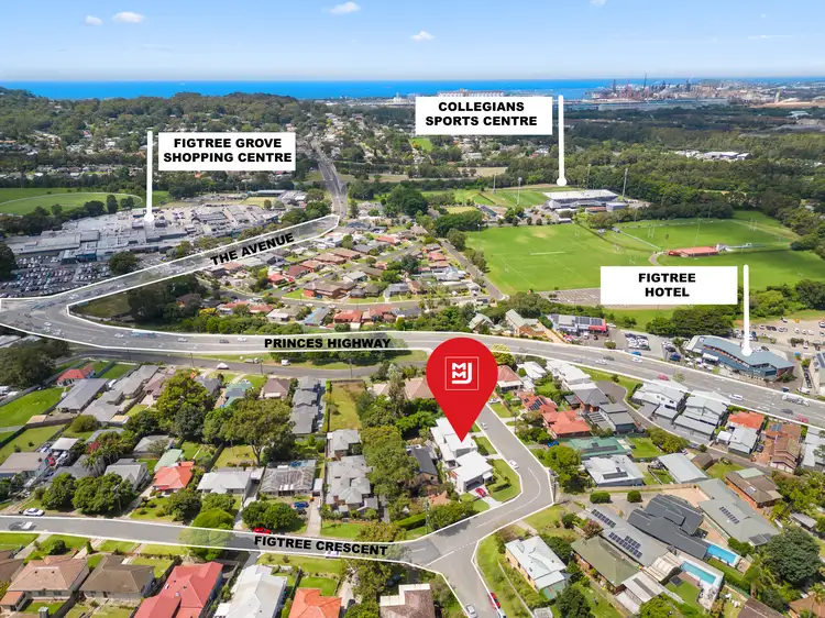 Second view of Homely townhouse listing, 2/51 Figtree Crescent, Figtree NSW 2525