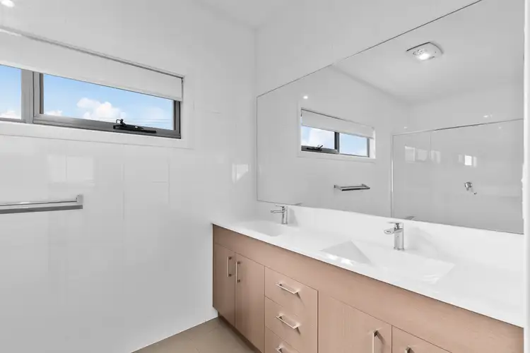 Sixth view of Homely townhouse listing, 2/51 Figtree Crescent, Figtree NSW 2525