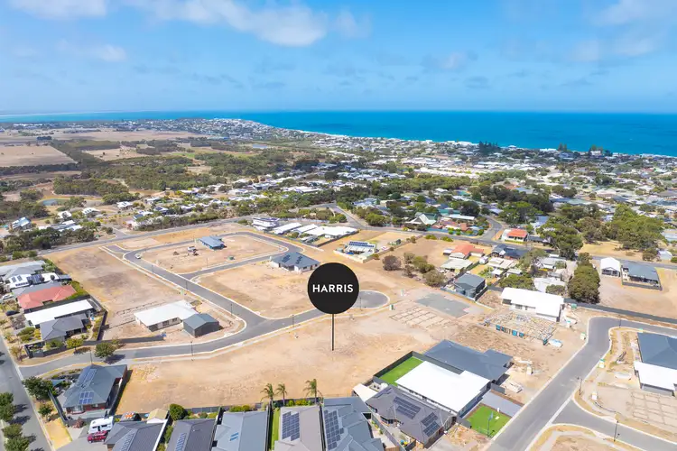8 Royal Court, Hayborough SA 5211
