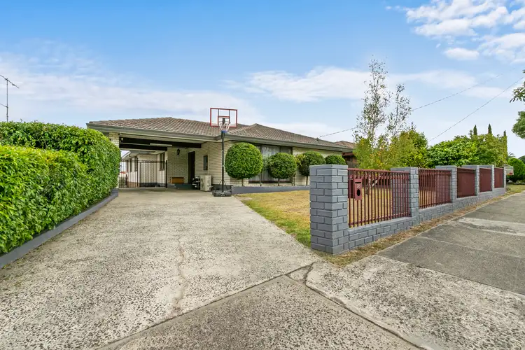 28 Auchterlonie Crescent, Churchill VIC 3842