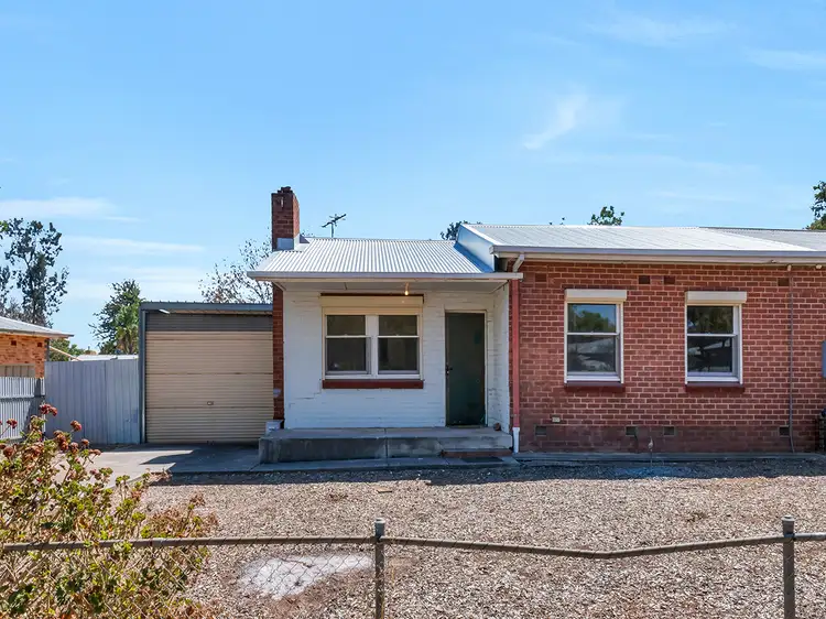 7 Burdell Street
