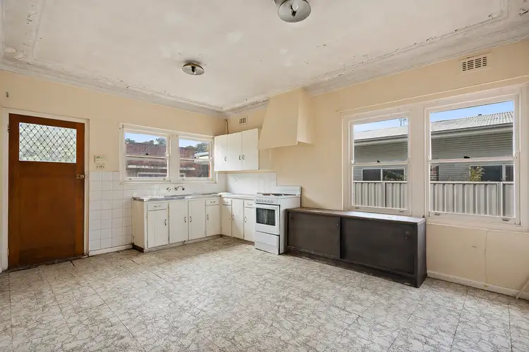 Fifth view of Homely house listing, 16a Greenacre Road, Wollongong NSW 2500