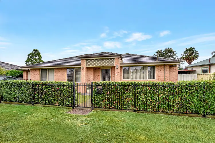 21 Fletcher Street