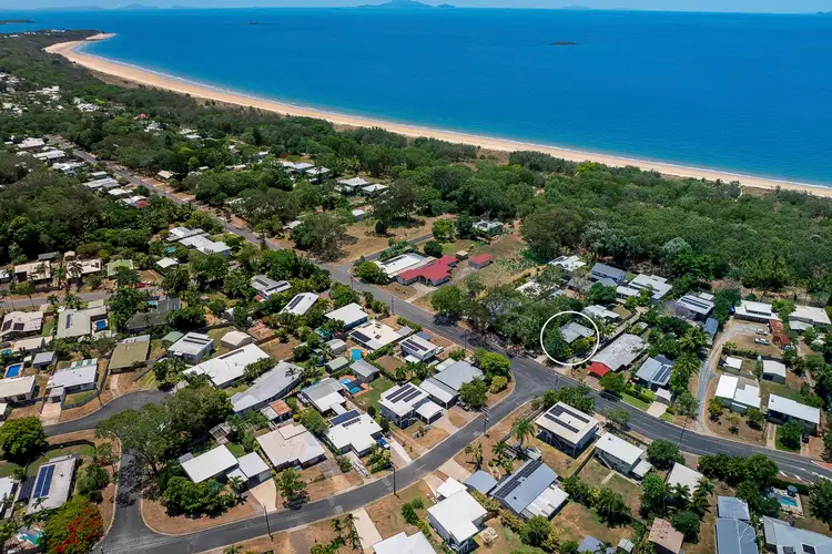 1/120 Waverley Street, Bucasia QLD 4750