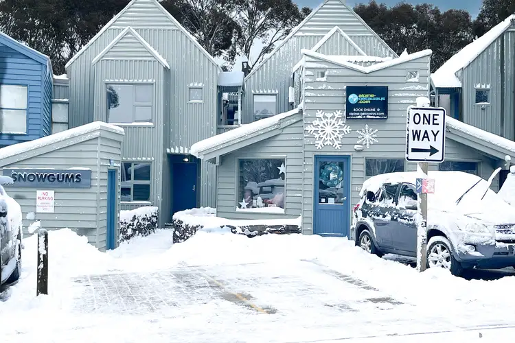 7 Snowgums, Dinner Plain VIC 3898