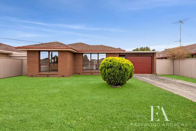 16 Aldershot Road, St Albans Park VIC 3219