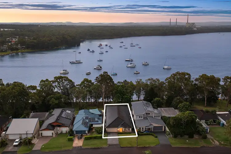 74 Teragalin Drive, Chain Valley Bay NSW 2259