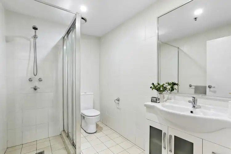 Fifth view of Homely apartment listing, 801/32-34 Regent Street, Chippendale NSW 2008