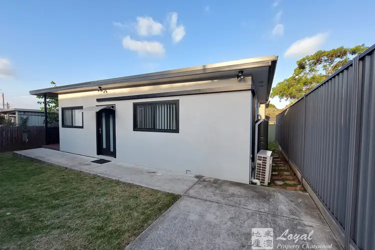 A/145A Noble Avenue, Greenacre NSW 2190