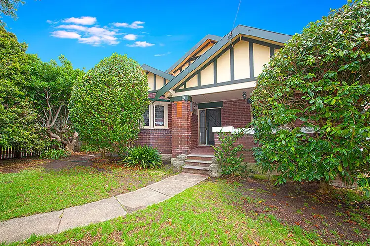 15 Horsley Avenue
