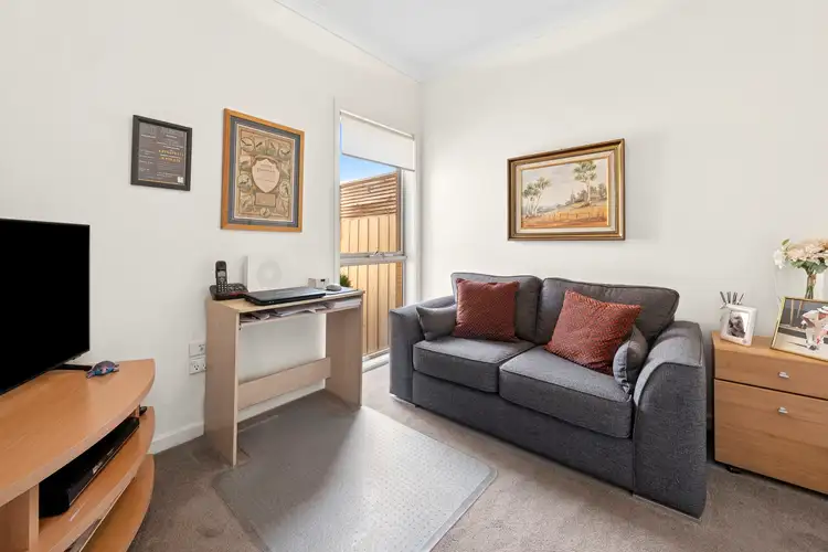 Fifth view of Homely unit listing, 1/5 Ruth Road, Mornington VIC 3931