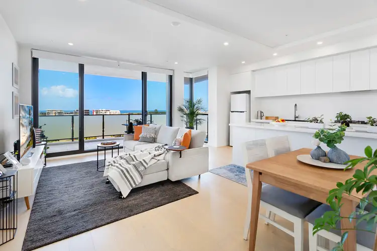 505/290 Keira Street